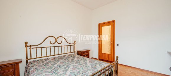 2 rooms Apartment in Voghera, Italy No. 5535 7