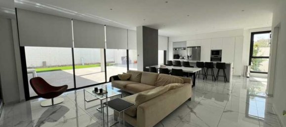 Дом с 5 спальнями в Като Дефтера, Кипр № 15372 13