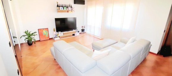 4-salle Maison à Colorno, Italy No. 52359 2