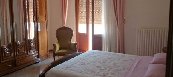 4 Schlafzimmer Wohnung in Colonnella, Italy, Nr. 98371 5