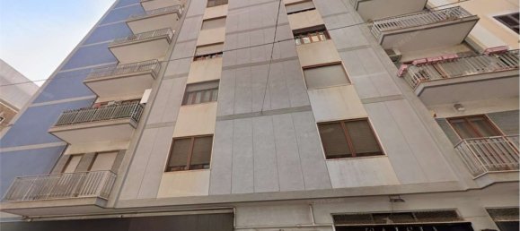 10 rooms Apartment in Taranto, Italy No. 283943 3