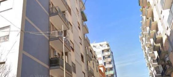 10 rooms Apartment in Taranto, Italy No. 283943 2