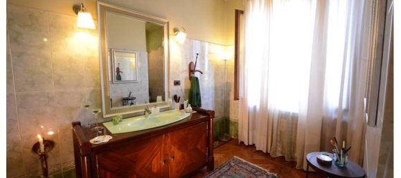 Casa de 4 dormitorios en Carmagnola, Italy No. 252842 4