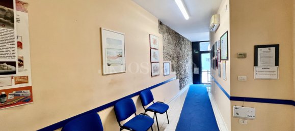 Bureau à Lonato del Garda, Italy 130m² No. 365385 7