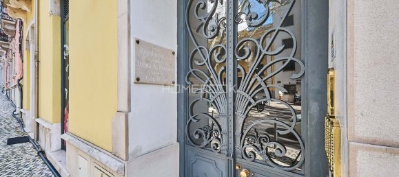 2 bedrooms Apartment in Lisbon, Portugal No. 123535 2