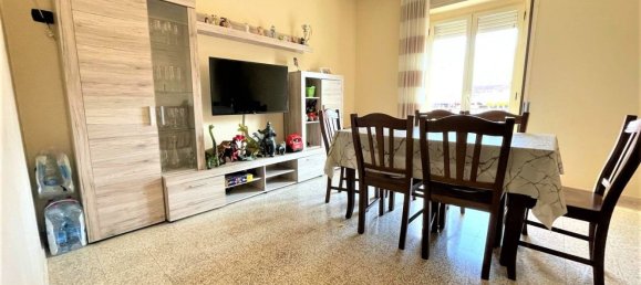 3 rooms Apartment in Pannarano, Italy No. 93404 7