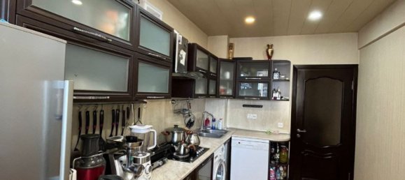 3 bedrooms Apartment in Baku, Azerbaijan No. 1690 15