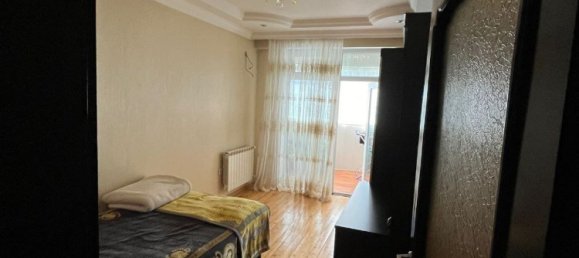 3 bedrooms Apartment in Baku, Azerbaijan No. 1690 18