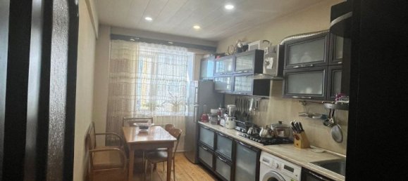 3 bedrooms Apartment in Baku, Azerbaijan No. 1690 19