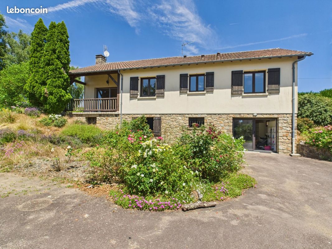 4 bedrooms House in Champniers-et-Reilhac, France No. 340152