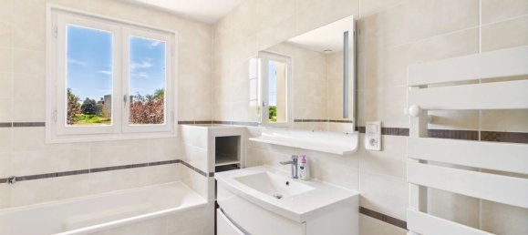 4 bedrooms House in Champniers-et-Reilhac, France No. 340152 9