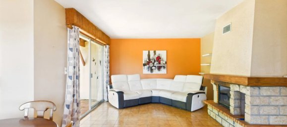 4 bedrooms House in Champniers-et-Reilhac, France No. 340152 8