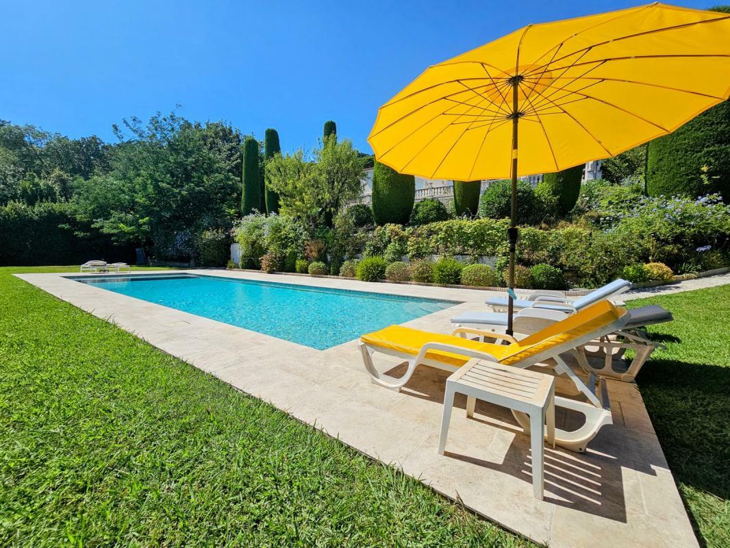 Дуплекс с 4 спальнями в Грас, Франция № 346809