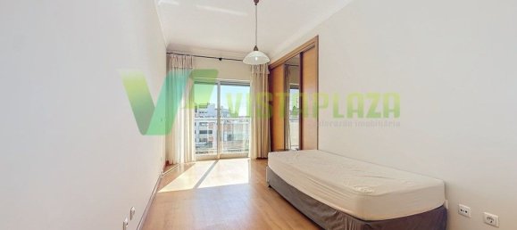 Dúplex de 4 dormitorios en Portimao, Portugal No. 139154 9