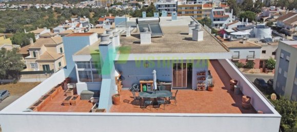 Dúplex de 4 dormitorios en Portimao, Portugal No. 139154 2