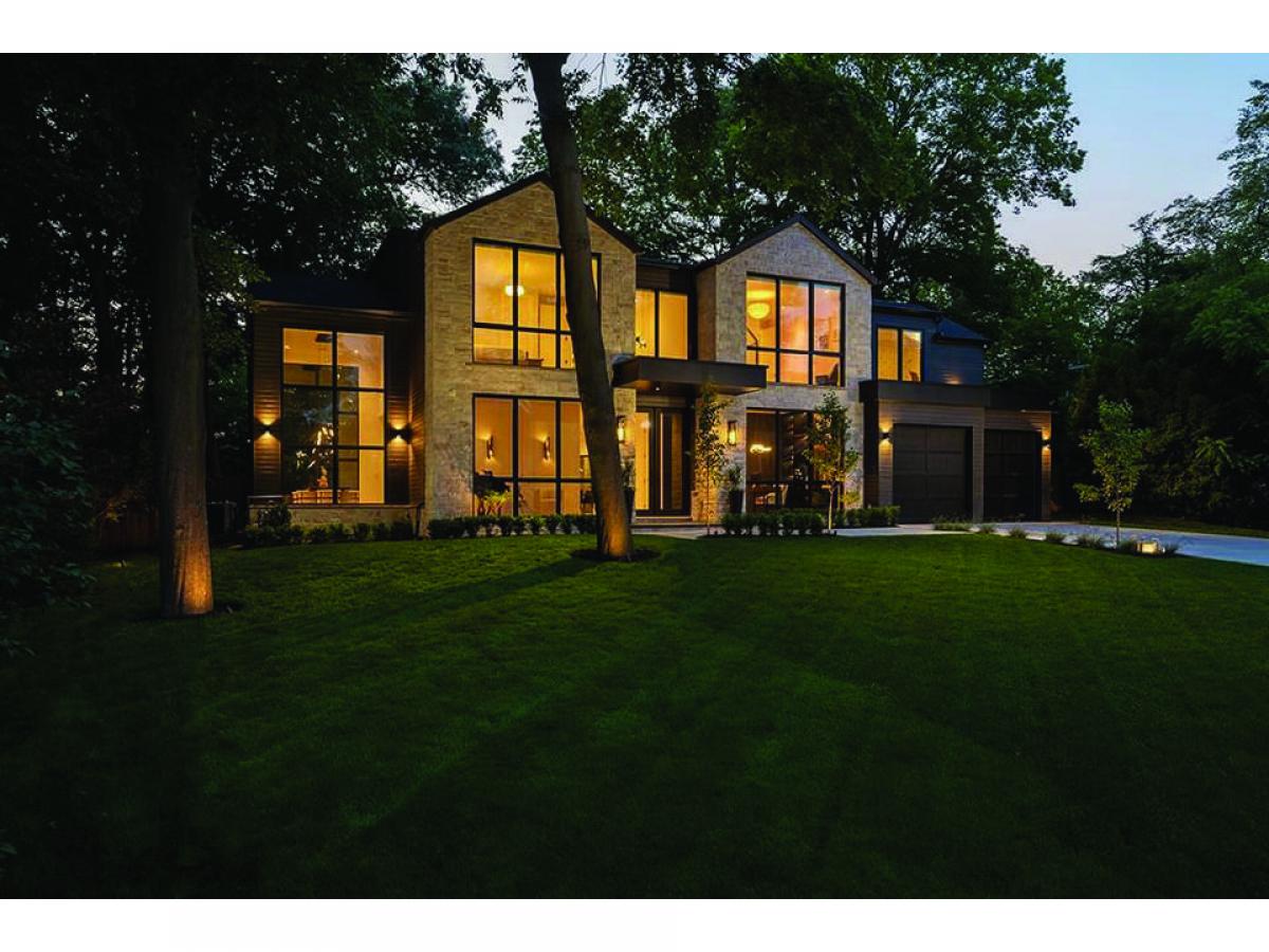 5 bedrooms House in Oakville, Canada No. 965