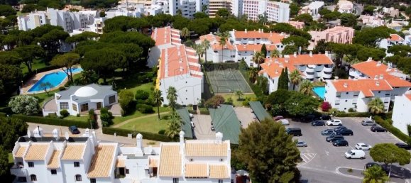 3 bedrooms House in Quarteira, Portugal No. 25209 25