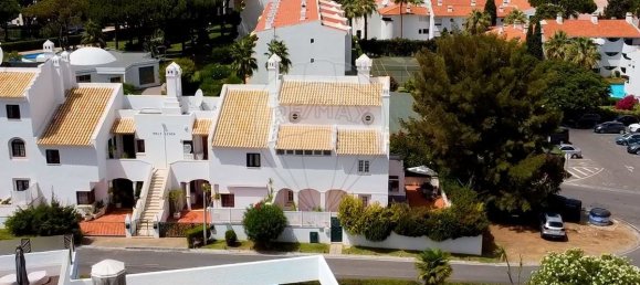 3 bedrooms House in Quarteira, Portugal No. 25209 27