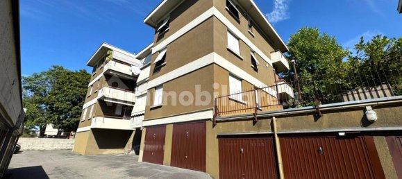 2 Schlafzimmer Wohnung in Parma, Italy, Nr. 349734 35