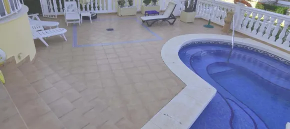 3 bedrooms Villa in Benalmadena, Spain No. 70247 4