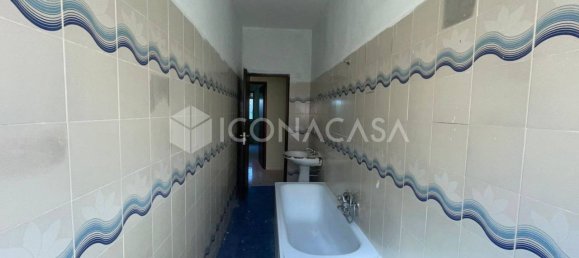 5-salle Appartement à Bari, Italy No. 339238 12