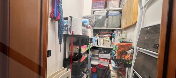 4-salle Appartement à Cerignola, Italy No. 24550 6