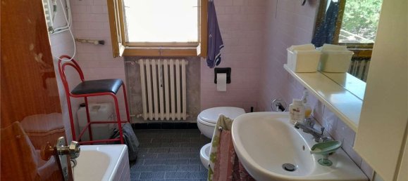 6 rooms Apartment in Ravarino, Italy No. 260471 14