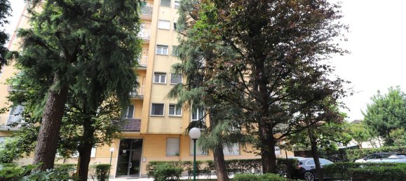 2غرفة شقة في Garbagnate Milanese, Italy رقم 106227 11