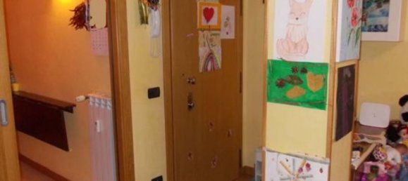 3 rooms Apartment in Milan, Italy No. 241048 5