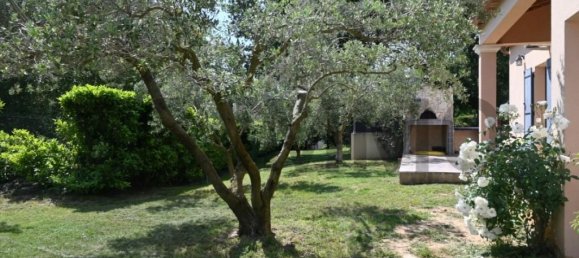 3 bedrooms Villa in Saint-Restitut, France No. 190956 3