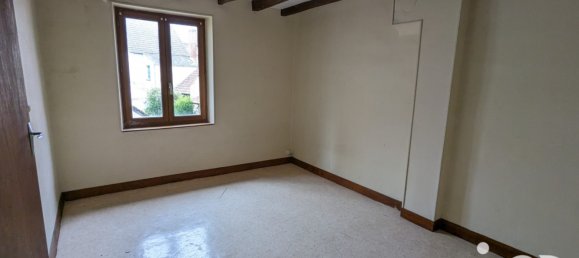 Villa de 4 dormitorios en Bonny-sur-Loire, France No. 54861 3