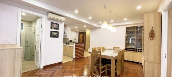 4 Schlafzimmer Wohnung in Tay Ho, Vietnam, Nr. 638 4