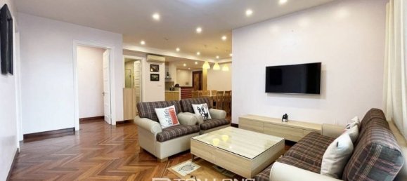 4 Schlafzimmer Wohnung in Tay Ho, Vietnam, Nr. 638 2