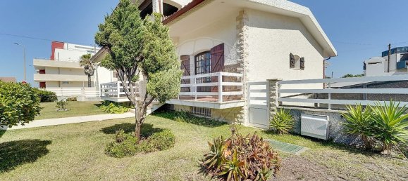 4 bedrooms House in Gafanha da Encarnacao, Portugal No. 26426 2