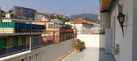 3 rooms Penthouse in Sanremo, Italy No. 231040 2