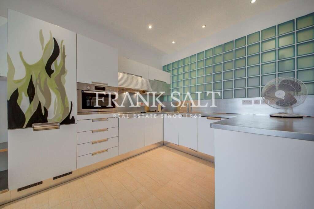 Apartamento de 1 dormitorio en Saint Julian's, Malta No. 2435