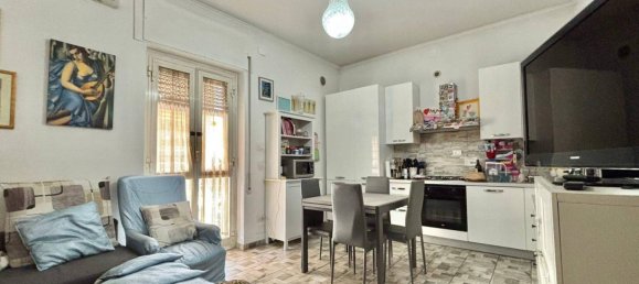 2 Schlafzimmer Wohnung in Rome, Italy, Nr. 267848 6