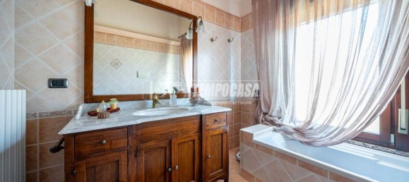 4 rooms Duplex in Reggio Emilia, Italy No. 168147 8