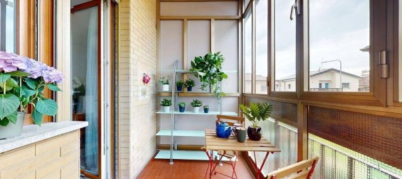 2 chambres Appartement à Udine, Italy No. 377227 4