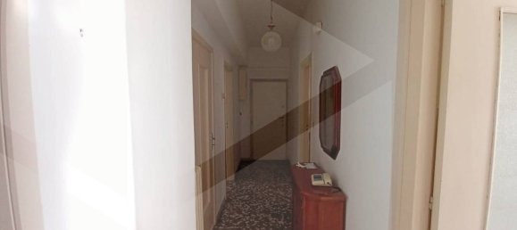 3-salle Appartement à Triggiano, Italy No. 21683 18