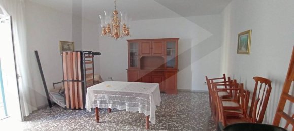 3-salle Appartement à Triggiano, Italy No. 21683 4