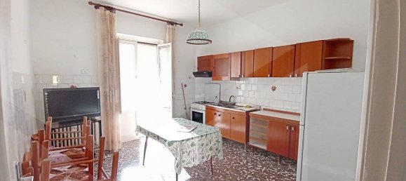 3-salle Appartement à Triggiano, Italy No. 21683 12