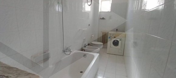 3-salle Appartement à Triggiano, Italy No. 21683 16