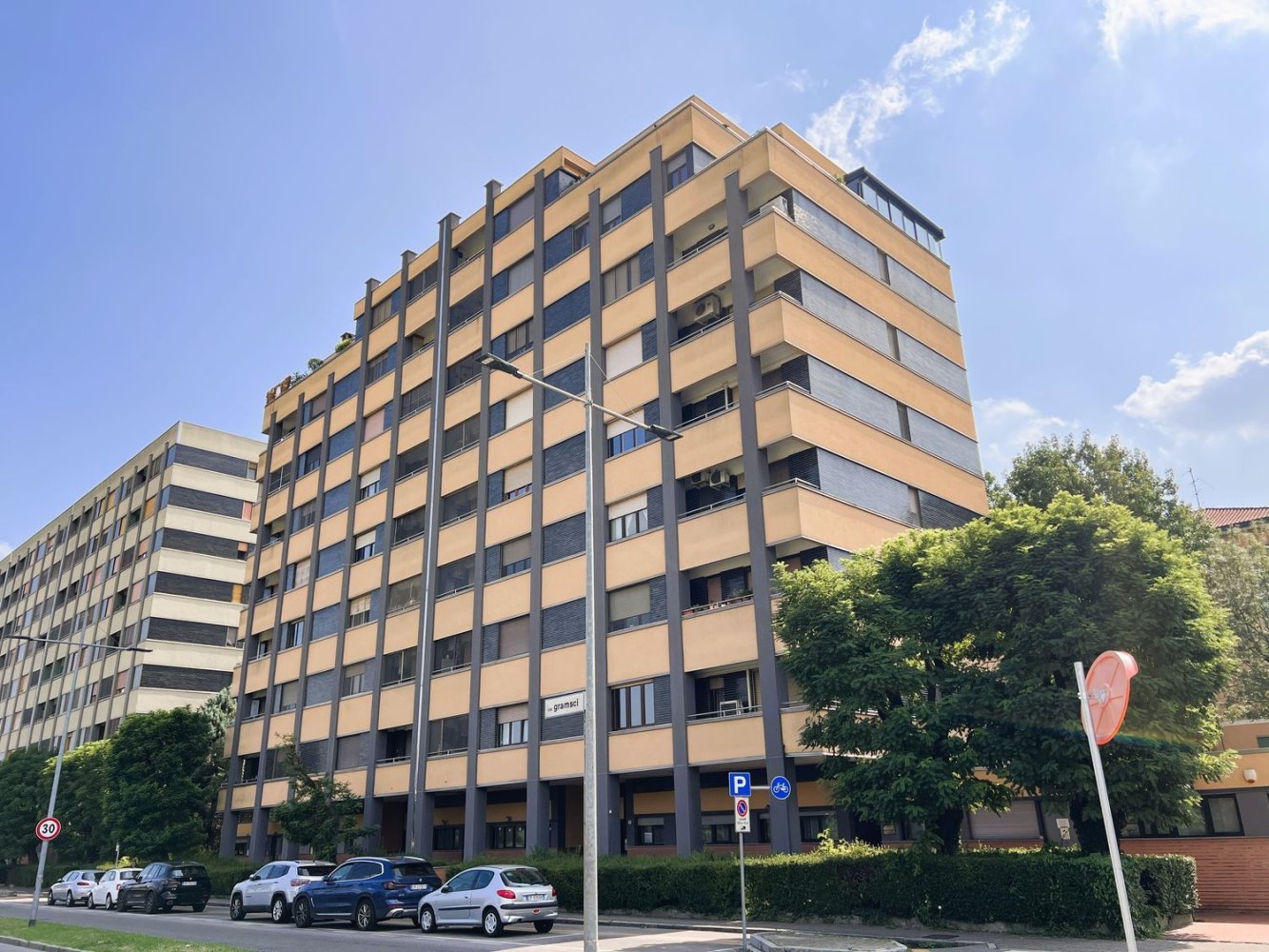 3-Zimmer Wohnung in San Donato Milanese, Italy, Nr. 269885