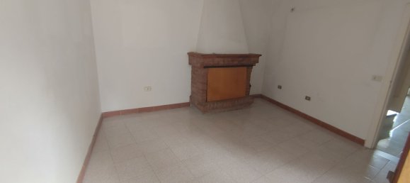 4 bedrooms Apartment in Molise, Italy No. 339255 12