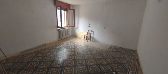 4 bedrooms Apartment in Molise, Italy No. 339255 5