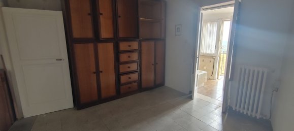 4 bedrooms Apartment in Molise, Italy No. 339255 9