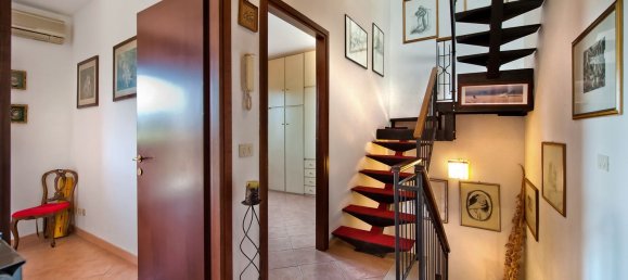 7 rooms House in Rome, Italy No. 298433 6