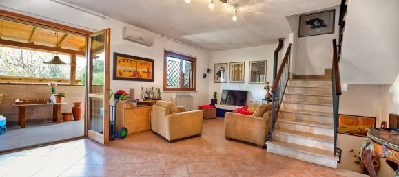 7 rooms House in Rome, Italy No. 298433 4