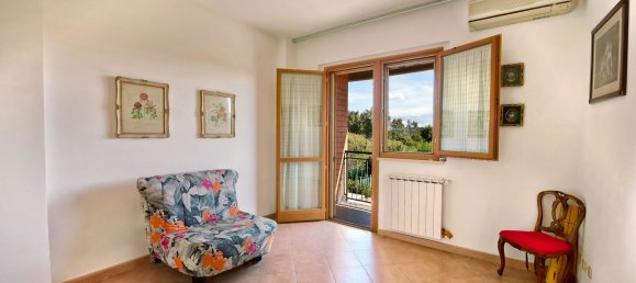 7 rooms House in Rome, Italy No. 298433 8